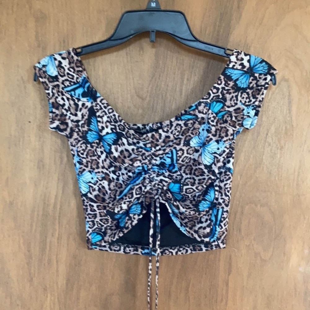 Rue21 top Butterfly animal print cinch string in front casual boho M jr